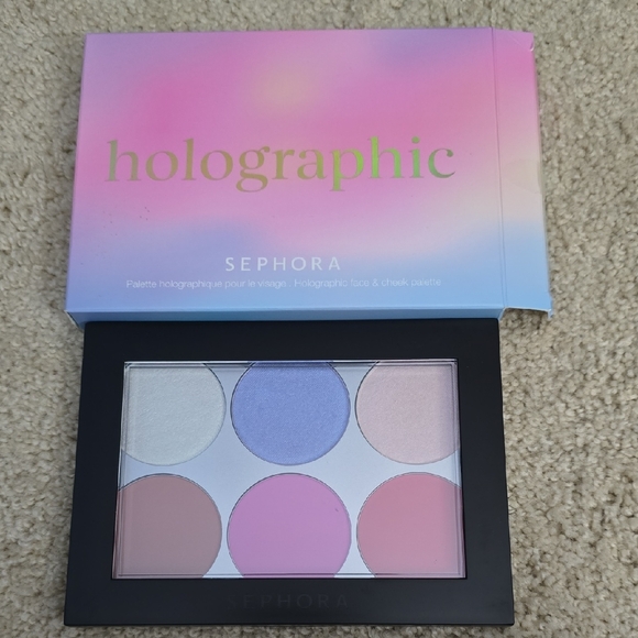 Sephora Other - New Sephora 2017 Retired Holographic Blush & Face Palette